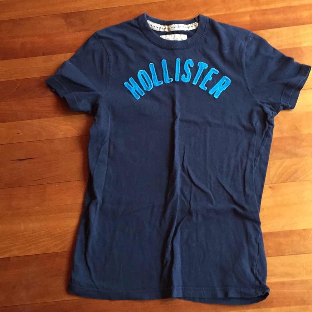 Hollister mens t-shirt